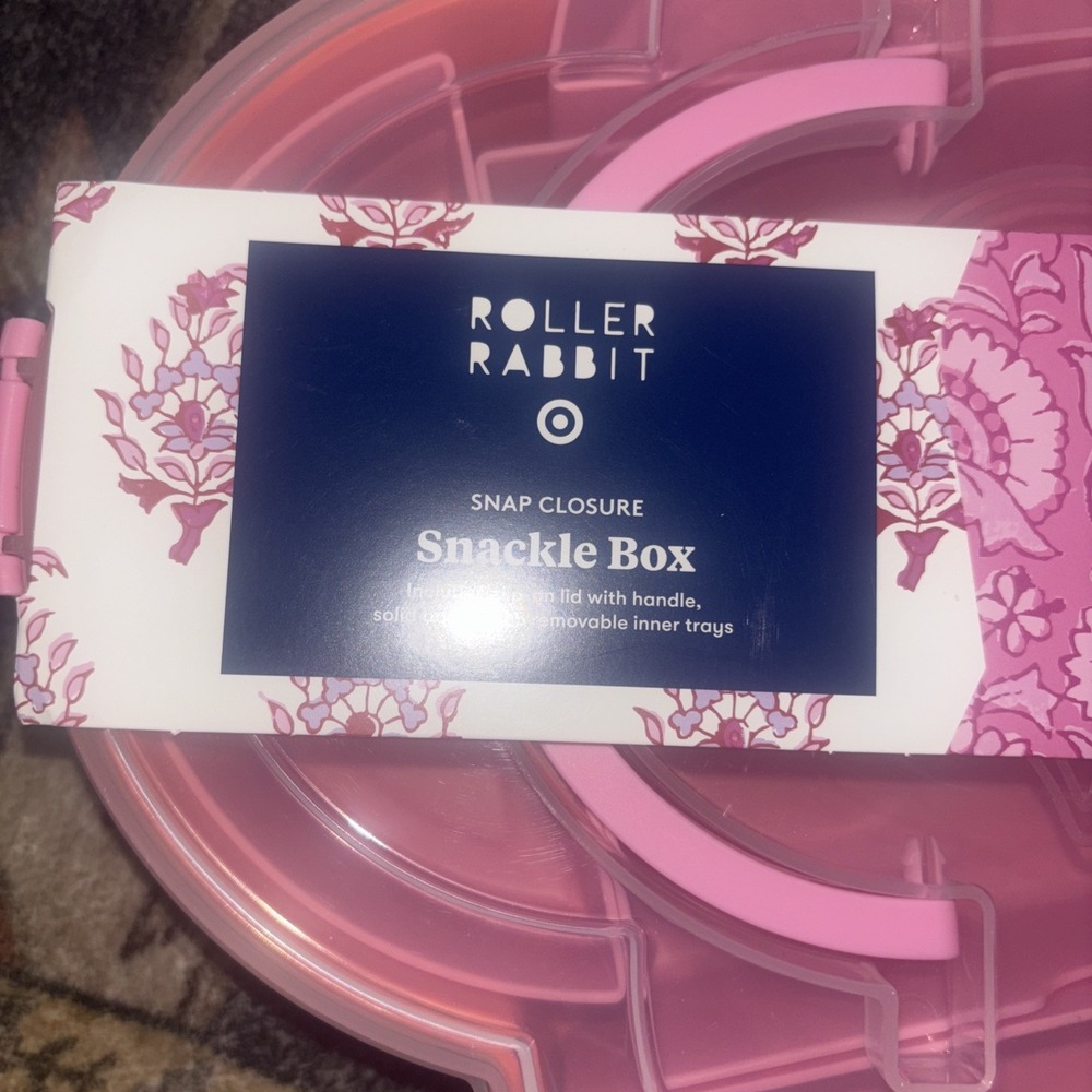 Roller Rabbit Snackle Box Pink Flower Snap Lid 5 Compartments - Picture 2 of 2